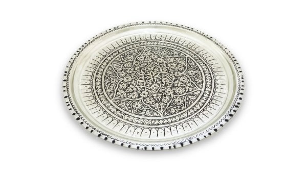 Çiçeklerden Doğan Bakır Tepsi